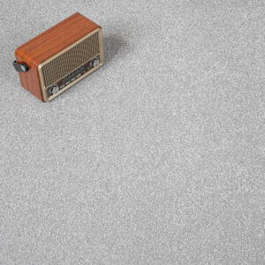 Inglewood Saxony Carpet-Winter Ice